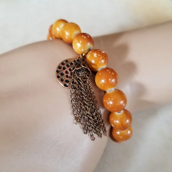 Hand Crafted Boho Beaded Gold Tone Charm Stretch Bracelet - Picture 4 of 16